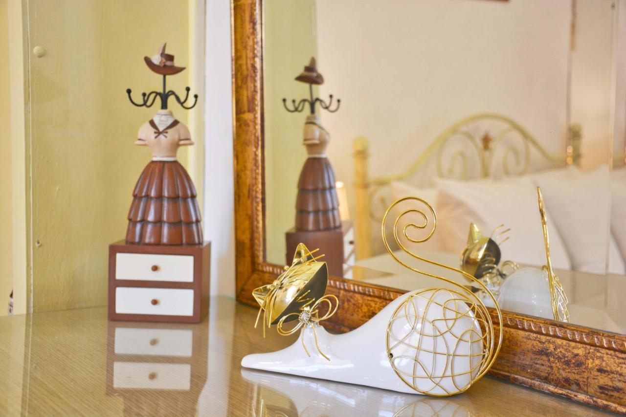 Venetian Well Gallery Apartment In Corfu Old Town Eksteriør bilde