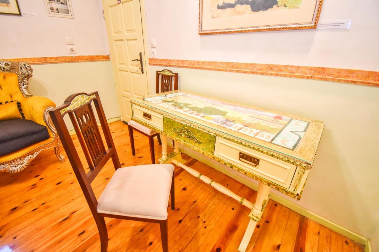 Venetian Well Gallery Apartment In Corfu Old Town Eksteriør bilde
