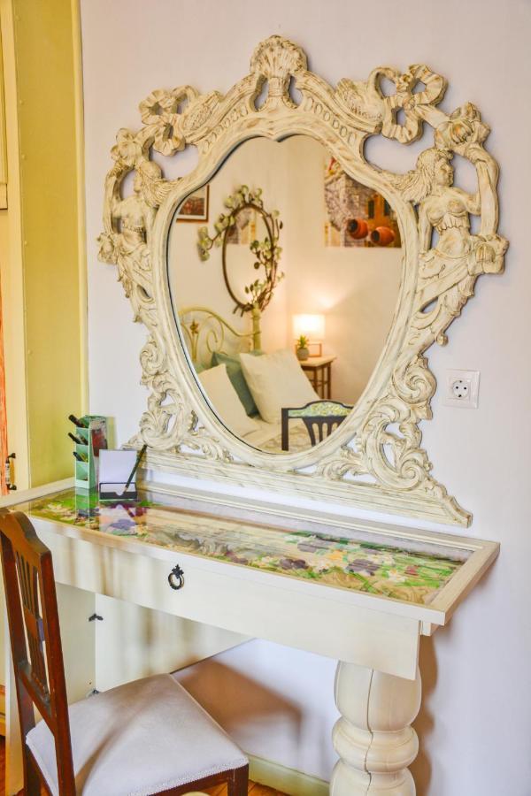 Venetian Well Gallery Apartment In Corfu Old Town Eksteriør bilde